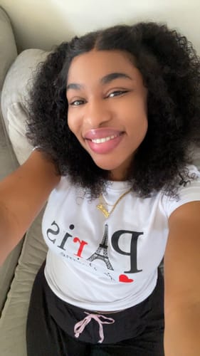 Customer photo review of CurlyMe Pre-cut 9x6 Lace M-cap Wear Go Glueless Mini Knots Kinky Curly Hair HD Lace Front Wig Pre-plucked
