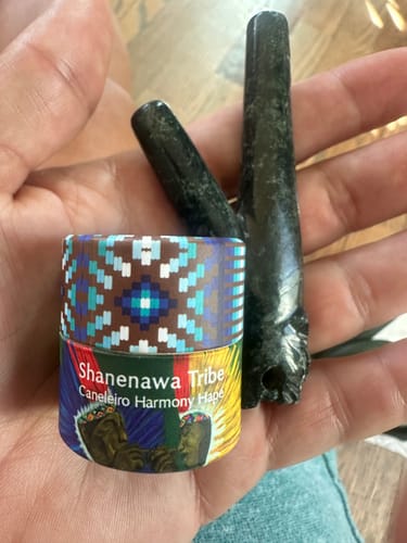 Customer photo review of Shanenawa Caneleiro Harmony Hapé