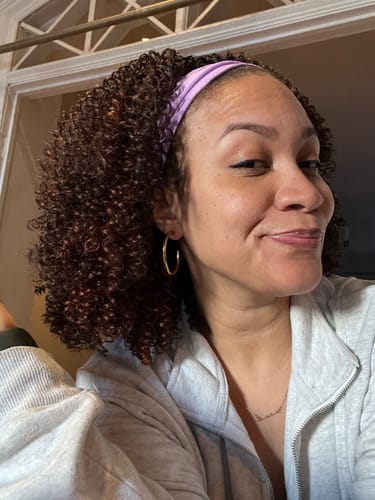 Customer photo review of Outre Converti-Cap Deluxe Half Wig - AFTER MIDNIGHT