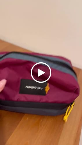 Customer video review of Eve Washbag