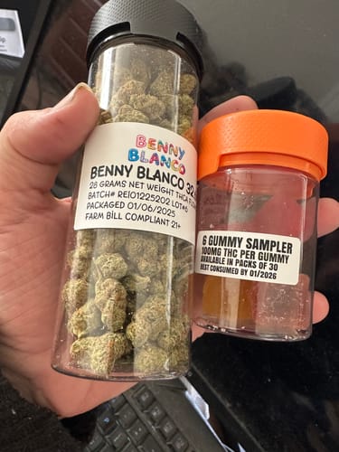 Customer photo review of THC Flower Exotic BENNY BLANCO Hybrid 28g 1 oz THCa Bud
