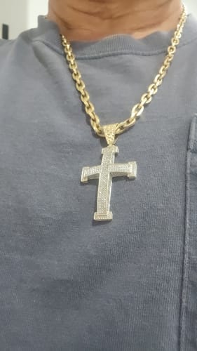 Customer photo review of 10K YELLOW GOLD 2.25 CARAT 2 INCH REAL DIAMOND MEN CROSS PENDANT CHARM CROSS