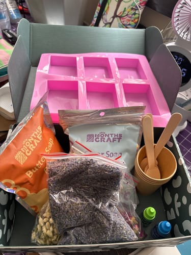 Customer photo review of This Month's Craft Subscription Box