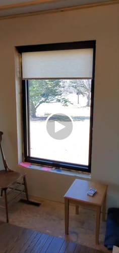 Customer video review of SmartWings Motorized Light Filtering Roller Shades 70% Blackout Safari