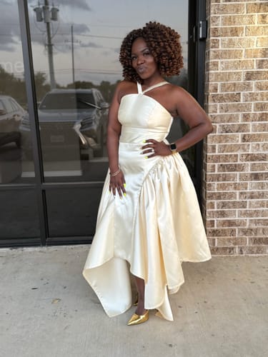 undefined review of Sapphire | Cream image 1 out of 2