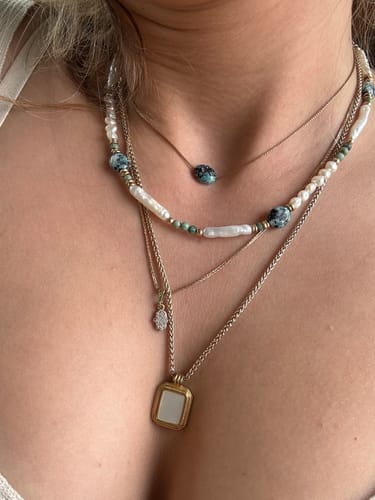 Customer photo review of שרשרת אם-הפנינה | Bride