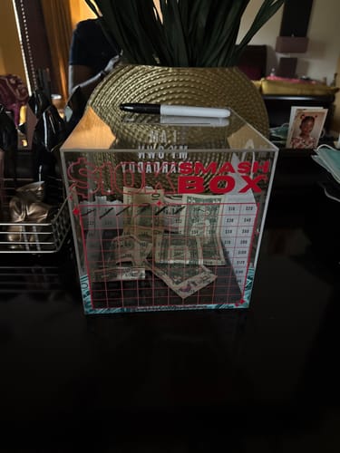 Customer photo review of Luxe Red | $10k Smashbox