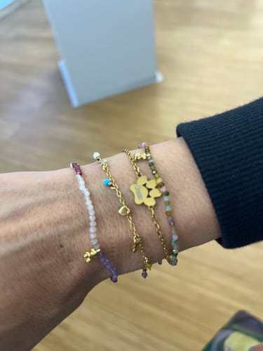 Customer photo review of Pulsera de pata personalizada con nombre