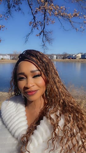 Customer photo review of 24" HD Full Lace Lightweight Human Hair Curls Boho Box Braided Wig