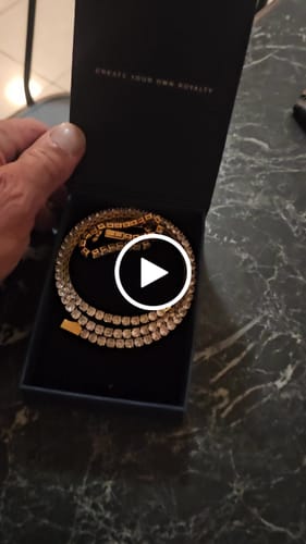 Customer video review of Shipping Protection