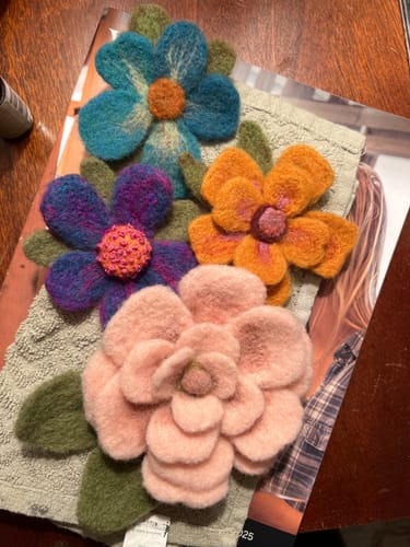 Customer photo review of Pink Rose Mini Needle Felting Kit