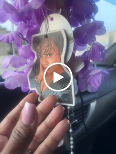 Customer video review of Custom Shape Air Freshener - NWZ