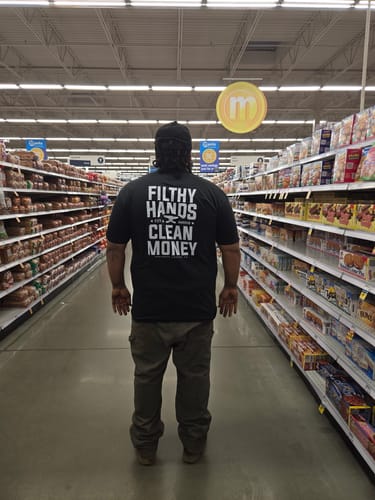Customer photo review of No Excuses Tee