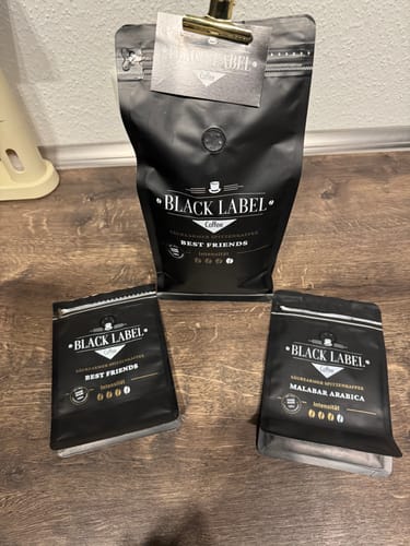 Customer photo review of Best Friends Crema King