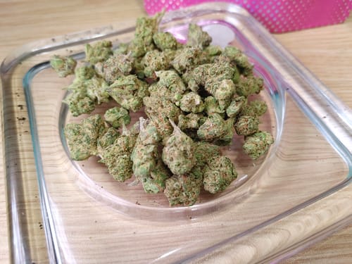 Customer photo review of Maui Wowie - 14 Grams Littles - Sativa