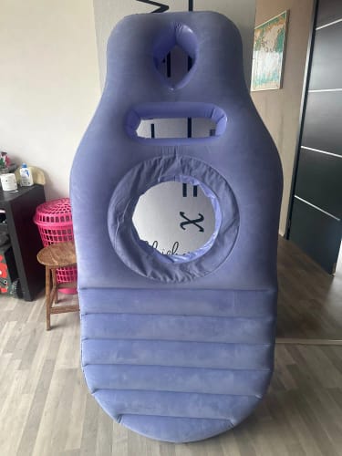 Customer photo review of BellySupport - Die Luftmatraze für entspanntes Bauchliegen in der Schwangerschaft