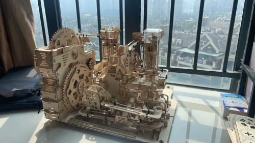 Customer photo review of Mechanical Air Island Marble Run MAX Version