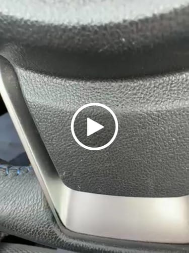 Customer video review of LUXEIT DIAMOND™ Prata Silver BootCut High-Waisted Leggings