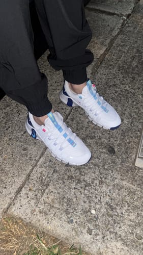 Customer photo review of Nike Free Metcon 5 'White/Aquarius Blue'