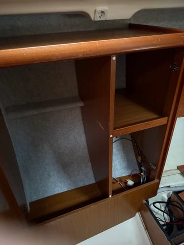 Customer photo review of Carpet Filz selbstklebend für Camper