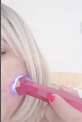 Customer photo review of SUNMAY VSkin Radio Frequency & EMS Technology 2 in 1 Face Lift Device