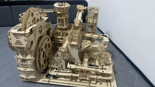 Customer photo review of Mechanical Air Island Marble Run MAX Version