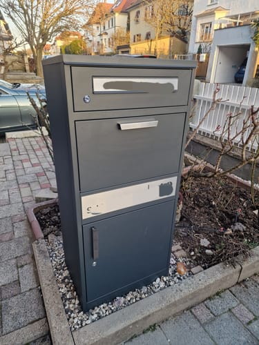 Customer photo review of Variante: mit Namensschild am Briefschlitz