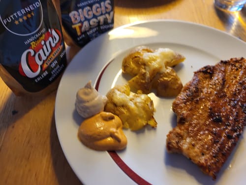 Customer photo review of RISING CAINS Viral Sauce 250ml