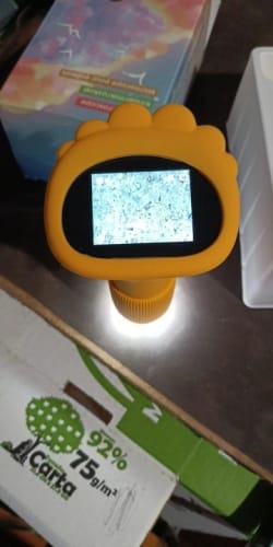 Customer photo review of Kindermikroskop, 1000-fache Vergrößerungsmikroskop, 200 Megapixel, mit LED-Foto- und Videofunktion, Lernspielzeug, Wissenschaft für Kinder
