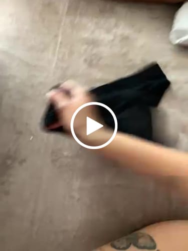 Customer video review of Camila - Abundante