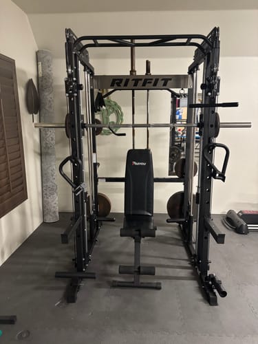 Customer photo review of RitFit M1 Multi-Functional Smith Machine 2.0 with Cable Crossover System and Squat Rack for Home Gym