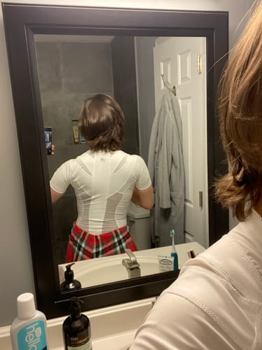 Customer photo review of Posture Shirt For Women - Zipper