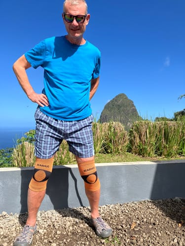 Alex M. review of Knee Compression Support Sleeve For Arthritic Relief & Pain Recovery image 1 out of 3