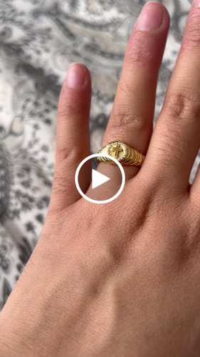 Customer video review of Cross Wavy Pinky Signet Ring