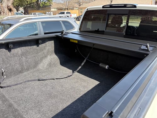 Customer photo review of Syneticusa 2007-2025 Nissan Titan MR-PRO Series Retractable Tonneau Cover