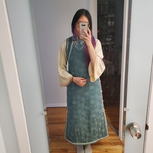 Customer photo review of Hui Yin 徽因 1920s Restoration Faux Two-Piece Padded Winter Knit Long Sleeve Qipao