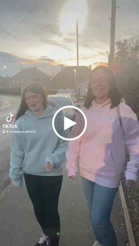 Customer video review of The Classic Squiddy Hoodie