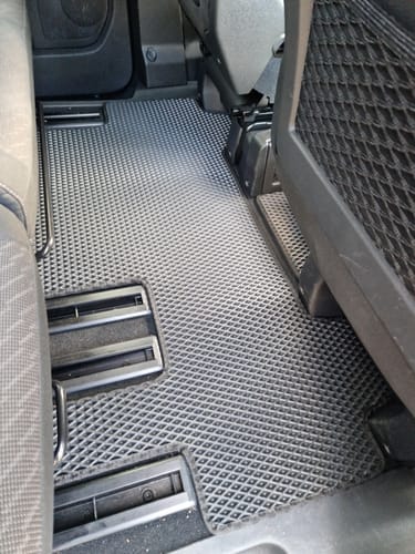 Hans-peter S. review of Fußmatten für Van - Komplettset image 1 out of 3