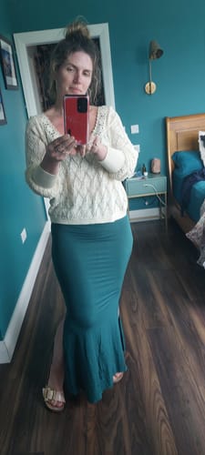 Lianne H. review of BAMBOO SIDE SLIT SKIRT FLORESTA image 1 out of 3