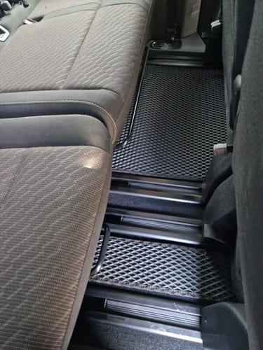 Hans-peter S. review of Fußmatten für Van - Komplettset image 2 out of 3