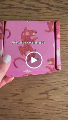 Customer video review of Teeny Letter Bracelet