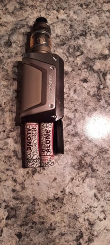 Customer photo review of Hohm Tech Alone 18650 3309mAh 15.3A Battery