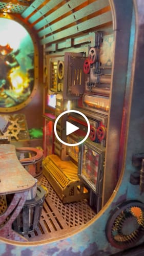 Customer video review of The Abandoned Submarine Book Nook | Anavrin