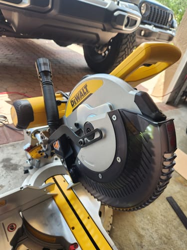 Customer photo review of DeWalt DWS779/780 Sliding Miter Saw Dust Collection