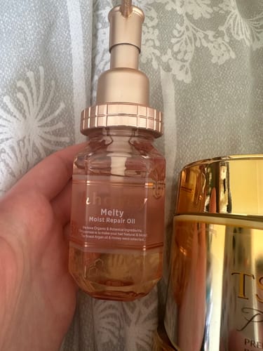 Customer photo review of & Honey Melty Moist Repair Hair Oil (Refill) 75ml