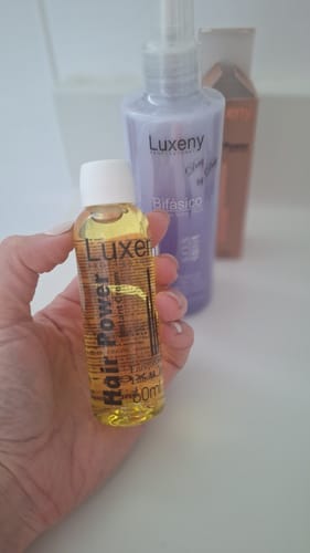 Reseña con foto de un cliente sobre Kit Reparación Capilar S.O.S