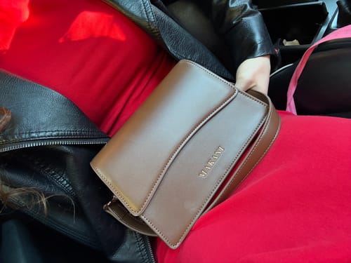 Customer photo review of MANA - DARK BROWN