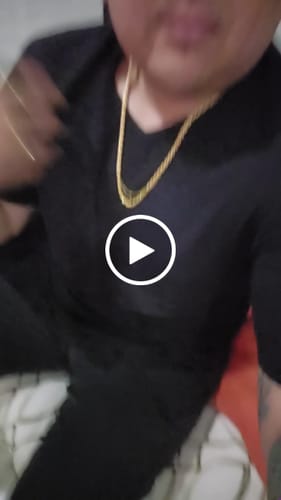 Customer video review of Playera de Bambú Cuello-V Hombre