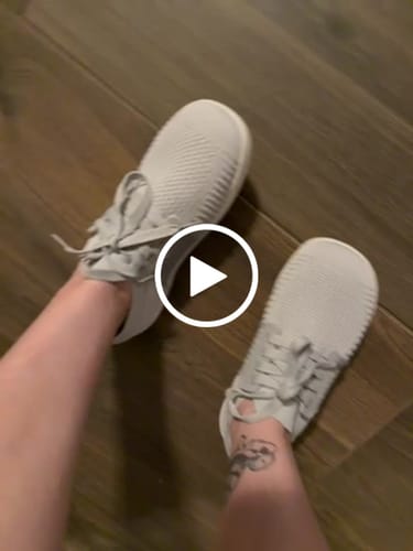 Customer video review of Broom - Barefoot Shoes
