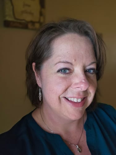 Tawny K. review of Infinity Loops Dangles Hypoallergenic Earrings for Sensitive Ears Made with Plastic Posts image 1 out of 1